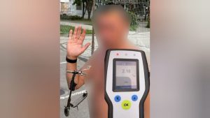П’яного кермувальника електросамоката зупинили у Краматорську