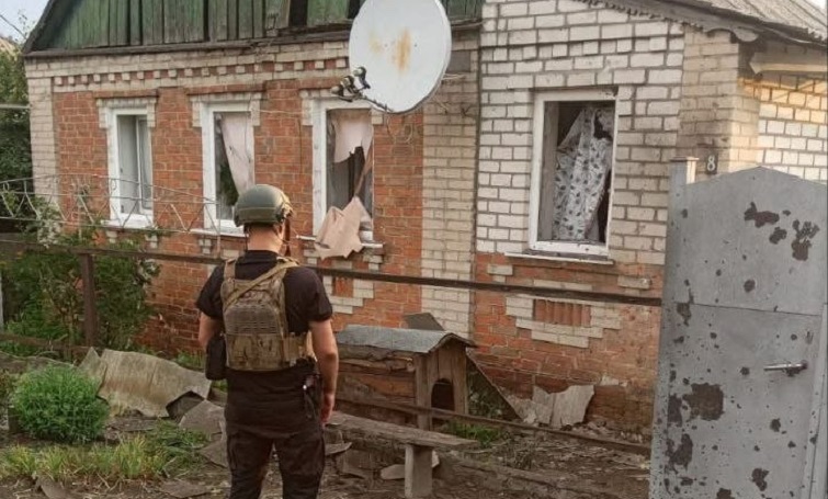 Росіяни тричі за день обстріляли Словʼянськ, є поранені