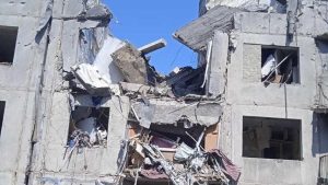 93 житлові будинки зруйновано, трьох жителів Донеччини вбито через російські обстріли регіону
