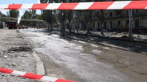 З-під завалів у Краматорську деблокували загиблу жінку, ще 11 людей зазнали травм (фото)