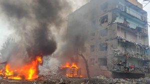 В Олександрівці загинули четверо людей, під завалами можуть перебувати ще вісім, серед яких діти