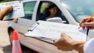 Де на Донеччині можна здати на водійські права та як записатися
