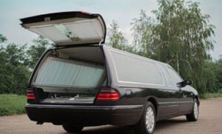 Краматорська МВА має три місяці, щоб змінити умови перевезення померлих до моргу