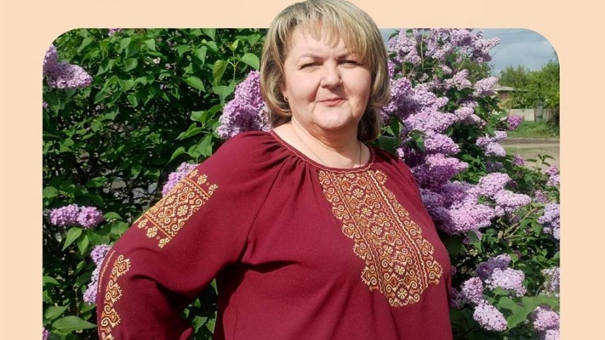 З викладачки в трактористки: як 50-річна мешканка Донеччини замінила чоловіка на полі
